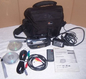 Sony HDR-UX20 Handycam Digital HD Video Camera Recorder mini DVD - Picture 1 of 5
