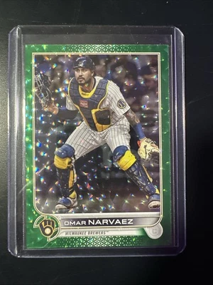 2022 Topps Series 1 Omar Narvaez Green Cracked Ice SP /499 Milwaukee Brewers - Image 1 of 2
