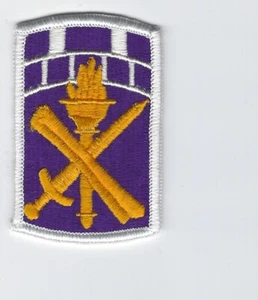**UNITED STATES ARMY 351st CIVIL AFFAIRS COMMAND PATCH** - Picture 1 of 1