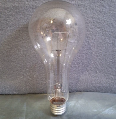 Vintage 6 1/2" Westinghouse Edison Light Bulb 200 Watts 120V Clear Working - Image 1 of 4