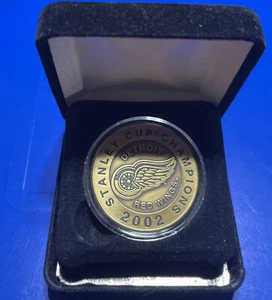 2002 Detroit Red Wings 10X Stanley Cup Champs Bronze Coin /5000 - Picture 1 of 2