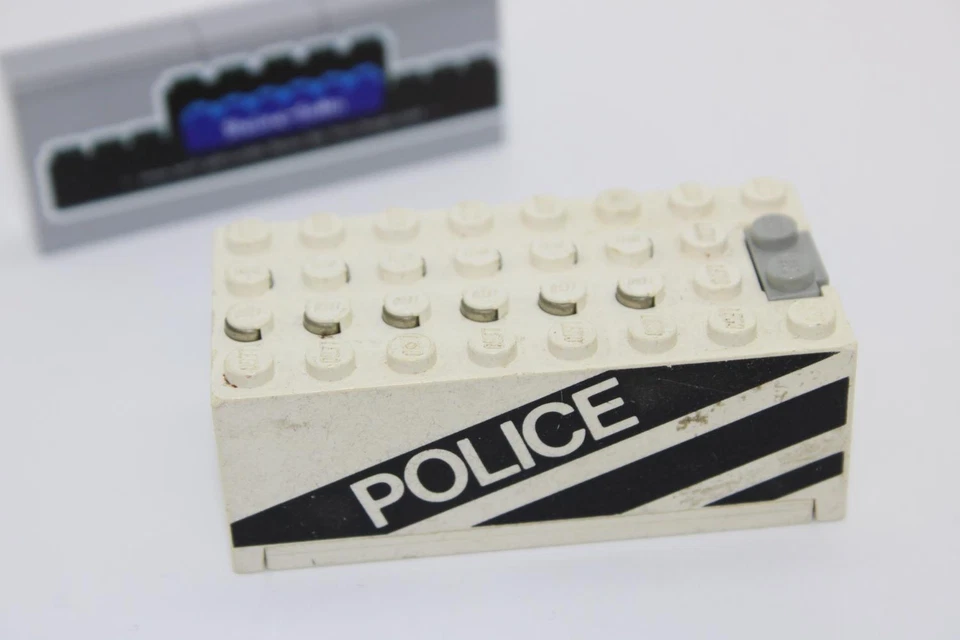 Lego (c) 1x Technic - Batteriebox 9V - mit Aufschrift POLICE - weiß - 4760c01 - Bild 1 von 1