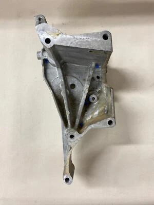 2015 Chevrolet Tahoe Alternator Multi Purpose Bracket 5.3L OEM 12626078 - Image 1 of 4