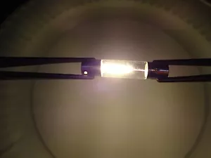LÁMPARA DE FUSIBLE DE 8,0 VOLTIOS 200MA SE ADAPTA A OTROS MARANTZ - Imagen 1 de 3