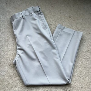 Saddlebred Men's Khaki Flat Front Chino Pants w/ Comfort Waist - 42 x 32 - EUC - Picture 1 of 11