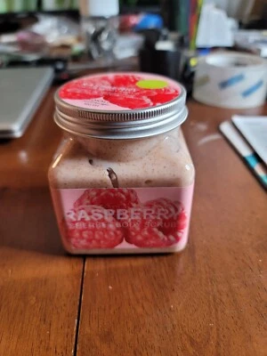 Wokali Raspberry Sherbet Body Scrub Natural Exfoliating 350ml/12.3oz B1 - Image 1 of 4