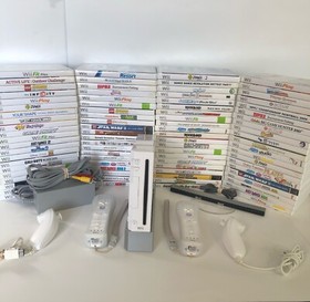 SAME DAY SHIPPING🚚💨 Nintendo Wii System Console 2 Controllers GAMES BUNDLE