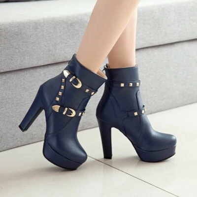 Moda Para mujeres Botines Tacón Alto Bloque Hebilla Tachonado Cremallera Zapatos de Motocicleta Foto 1 de 4