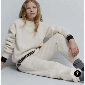 ZARA NWT Kids CrewNeck Sweatshirt in Cream-Size 11-12 Years - Picture 1 of 13