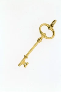 Love Key Heart Solid 14K Yellow Gold and diamond Pendant - Picture 1 of 2