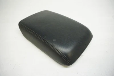 2010-2012 Audi S4 - Center Console Arm Rest — 第 1/3 张图片