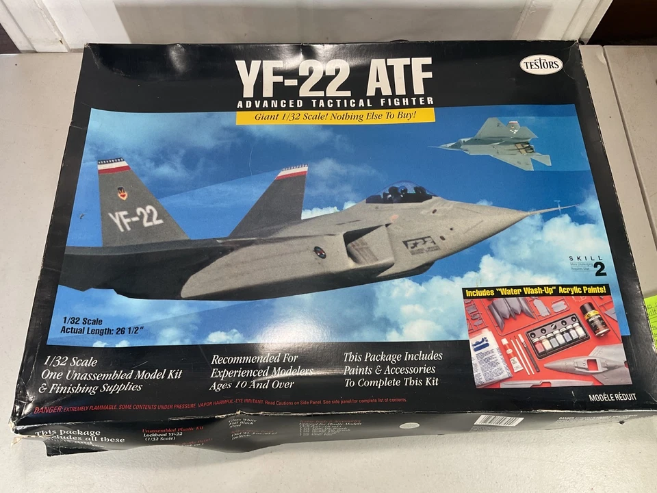 Testors 1:32 YF-22 ATF Unbuilt Kit - Image 1 of 3