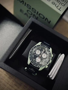 Swatch x Omega Bioceramic Moonswatch Mission To Earth - Brand New Fast Ship - Bild 1 von 1