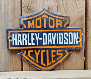 VINTAGE HARLEY DAVIDSON MOTOR CYCLES PORCELAIN BAR WALL DISPLAY SIGN 6" x 5" - Picture 1 of 6