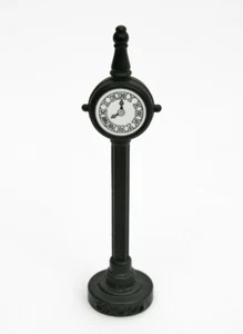 Reloj de calle de pie Department 56 miniatura de metal para casas de pueblo negro 3-3/8" - Imagen 1 de 2