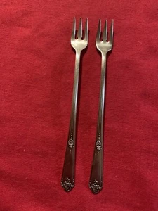 Vintage Tudor Silverplate Cocktail Forks - Picture 1 of 3