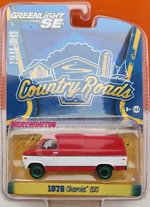 GREENLIGHT LANDSTRASSEN 1976 CHEVROLET G20 GRÜNE MASCHINE - Bild 1 von 1