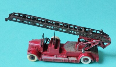 Dinky Toys N°899 - Auto-échelle Delahaye Pompiers - 1/43 - Boîte D'origine