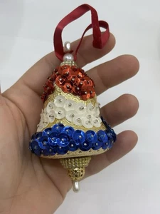 Adorno de Navidad de Colección R W & B Campana Lentejuelas Push Pins Muy Bien Hecho - Imagen 1 de 4