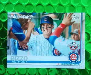 2019 Topps Opening Day Rally Time! - Anthony Rizzo Short Print SSP #RT-AR- Cubs - Picture 1 of 2