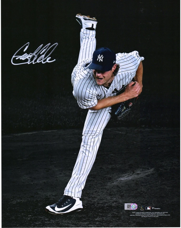 Foto destacada firmada por Gerrit Cole New York Yankees de 11" x 14" Foto 1 de 1