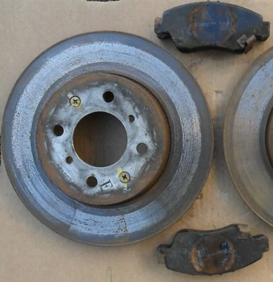 DISCO FRENO DELANTERO IZQUIERDO HONDA CRX Y PASTILLAS ESI Civic del Sol 92-98 ROTURA Foto 1 de 2