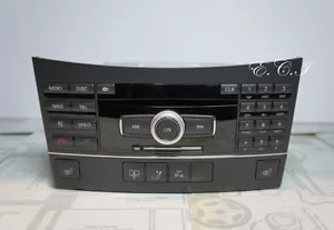 10~11 Véritable OEM Mercedes A212 E350 E550 E63 Navigation Comand 6CD DVD - Picture 1 of 10