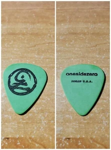One Side Zero 2002 tour used Black Green band logo Guitar Pick Pic Onesidezero - Picture 1 of 3