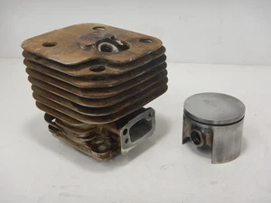 Genuine OEM Husqvarna 268 Piston & Cylinder 50mm - Picture 1 of 19