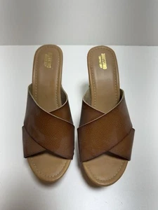 Women’s Mossimo Slide Sandals Brown Leather Sz 8.5 Platform Wedge Summer Classic - Picture 1 of 4