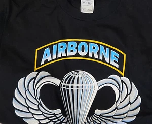 T-Shirt US Army Airborne Wings in Oval für Erwachsene - Bild 1 von 1