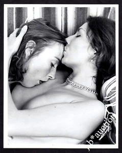 TENDER GIRLFRIENDS Nude Photo * 70s "L" KORENJAK Vintage Lesbian Int #3 - Picture 1 of 2