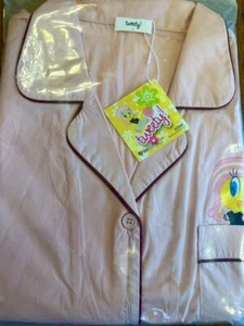 IU H.E.R. WORLD TOUR CONCERT 2024 PAJAMAS SET Pink Size L NEW Rare - Picture 1 of 1