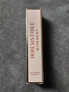 GIVENCHY Irresistible Rose Velvet EDP Travel Spray 12.5ml New