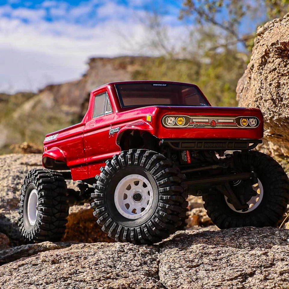 Redcat Racing Ascent-18 1/18 Scale Brushed Electric RC Rock Crawler RTR w/2.4Ghz - Image 1 of 4