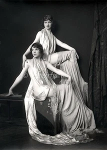 Ziegfeld Follies - Flapper Girl - 8 x 10 PUBLICITY PHOTO Vintage 1920s glamour - Picture 1 of 1