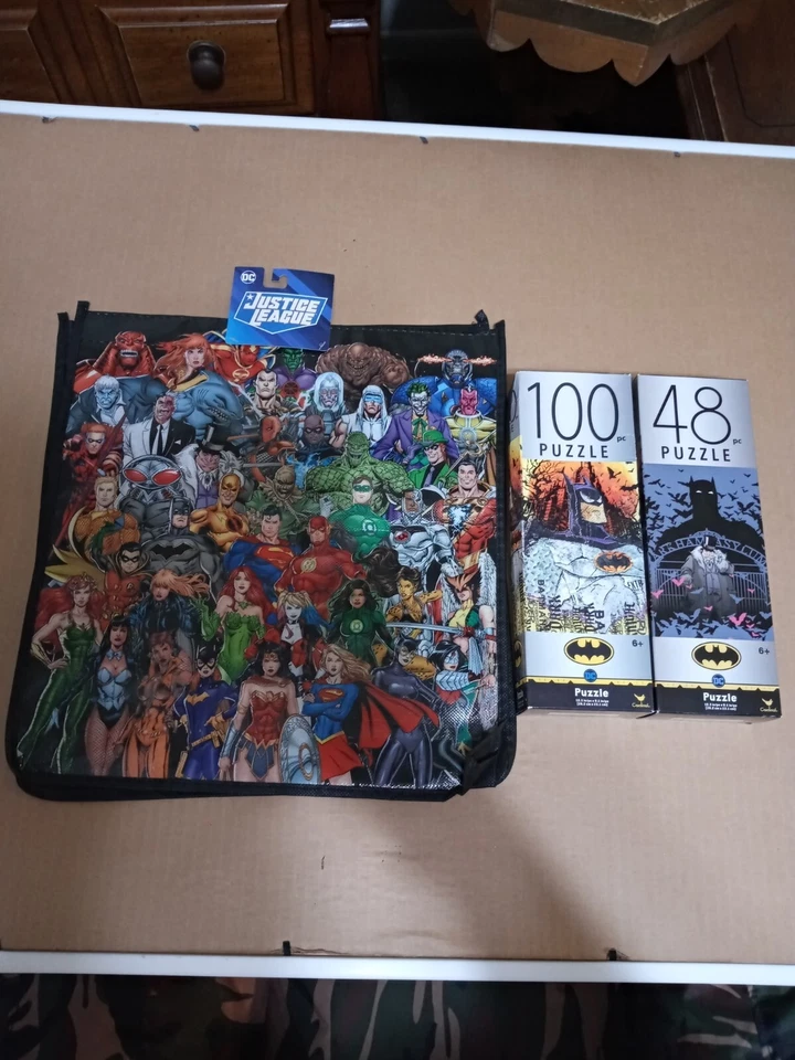 Cardinal Batman 100 PC Puzzle Ages 6 Years Old and up