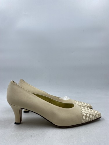 Bottega Veneta beige tessuto cappuccio punta tacco a pompa W 10