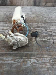 2010 10 10-12 CAN AM CAN-AM Spyder RT Gas Fuel Petrol Pump Sending Unit *Tested* - Picture 1 of 12