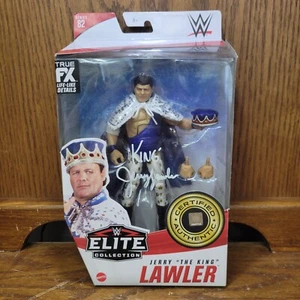 Modellino Jerry "The King" Lawler WW Elite Series 82 nuovo, firmato e certificato - Foto 1 di 5