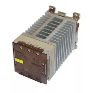 Omron solid state relay 25A G3PE-525B-2N - Bild 1 von 1
