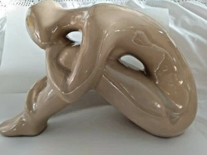 Vtg 1978 JARU CA Ceramic Nude female Statue Wheat/Manilla Glaze Mid-Cent cubist - Picture 1 of 12
