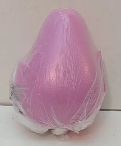 Tupperware Avocado Keeper -Pink - NEW - Picture 1 of 2