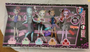 Monster High Dance Class 5 Pack Gil Webber Rebecca Steam Operetta Rochelle Blue - Picture 1 of 2