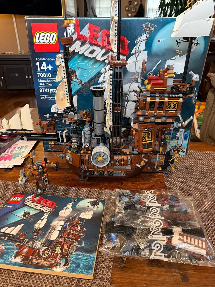 LEGO La LEGO Película: MetalBeard's Sea Cow (70810) 99% Caja Completa + Instrucciones Foto 1 de 4