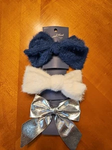 3 Universal Thread Hair Clips Blue White & Silver 90% Recycled Polyester Fabric - Picture 1 of 3