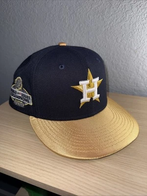 Houston Astros 2022 World Series Champions Size 7 1/2 New Era 59FIFTY Fitted Hat - Image 1 of 4