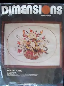 Dimensions cross-stitch kit 'Lace Floral', 16"x 12" - Picture 1 of 1