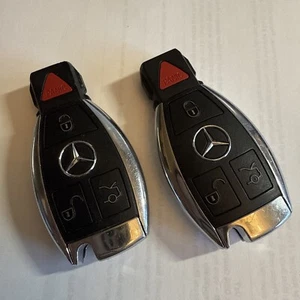 TWO MERCEDES BENZ OEM GENUINE 4 BUTTON REMOTE SMART KEY FOB GLK GL C CL E S SL 8 - Picture 1 of 7