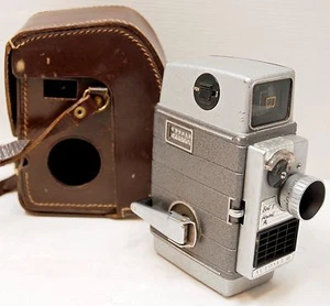 CAMERA BELL & HOWEL - AutoSet II - 8 m/m - N°D 87038 - England - Imagen 1 de 5